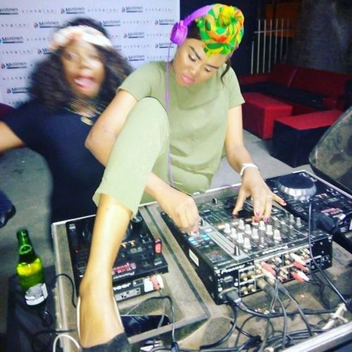 Dj Ladytone, Re Tswela Pele, Mr EXtreme, mp3, download, datafilehost, fakaza, Afro House, Afro House 2019, Afro House Mix, Afro House Music, Afro Tech, House Music