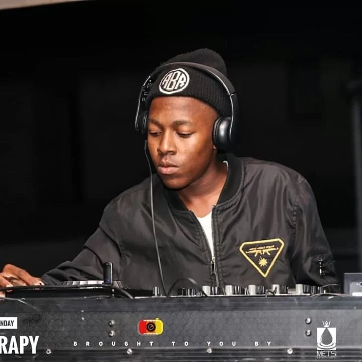 Vigro deep, Lalaza, Vocal Sdala, Deeptone, Kingjazz, mp3, download, datafilehost, fakaza, Afro House, Afro House 2019, Afro House Mix, Afro House Music, Afro Tech, House Music, Amapiano, Amapiano Songs, Amapiano Music
