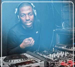 De Mthuda, Rossa, Main Mix , mp3, download, datafilehost, fakaza, Afro House, Afro House 2019, Afro House Mix, Afro House Music, Afro Tech, House Music, Amapiano, Amapiano Songs, Amapiano Music Passion,