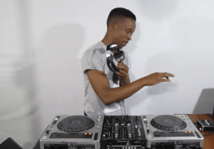 Romeo Makota, Amapiano Mix 26 July 2019, mp3, download, datafilehost, fakaza, Afro House, Afro House 2019, Afro House Mix, Afro House Music, Afro Tech, House Music, Amapiano, Amapiano Songs, Amapiano Music