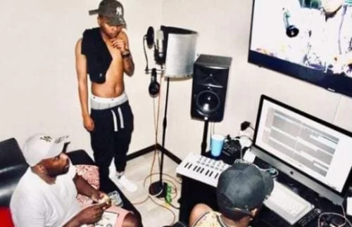 While we do not have a possible title or release date for this potential monster record, you already know any release by the quartet would be nothing but explosive. See The image below.