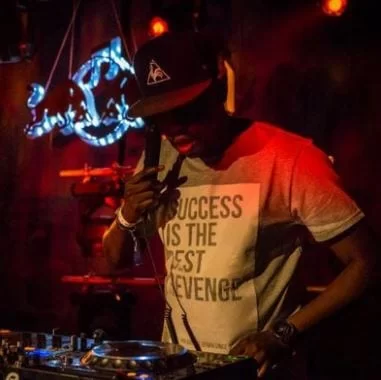 Kat La Kat & Aquatone – What You Gonna Do (Aquatone Dub Mix), Kat La Kat, Aquatone, What You Gonna Do, Aquatone Dub Mix, mp3, download, mp3 download, cdq, 320kbps, audiomack, dopefile, datafilehost, toxicwap, fakaza, mp3goo