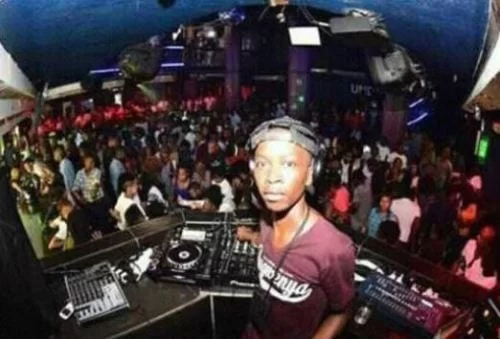 Sbucardo Da DJ – Vukil’umalambane Ft. Ceeyaah, Sbucardo Da DJ, Vukil’umalambane, Ceeyaah, mp3, download, mp3 download, cdq, 320kbps, audiomack, dopefile, datafilehost, toxicwap, fakaza, mp3goo