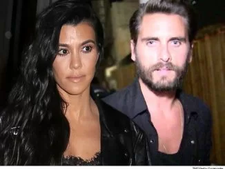 KOURTNEY KARDASHIAN, SINGLE , Scott