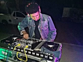 De’KeaY, LimitLess, Dans Wena (Bass Mix), mp3, download, datafilehost, toxicwap, fakaza, Afro House, Afro House 2019, Afro House Mix, Afro House Music, House Music, Amapiano, Amapiano 2019, Amapiano Mix, Amapiano Music