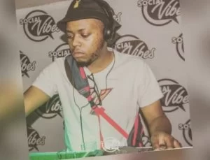 Kelvin Momo, Pine Tree, Soulified Mix, mp3, download, datafilehost, toxicwap, fakaza, House Music, Amapiano, Amapiano 2019, Amapiano Mix, Amapiano Music