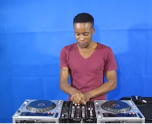 Dj Scott live in prieska datafilehost mix