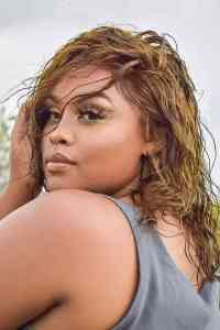 Dinky Kunene – Hold Onto Me Ft. Mdu aka TRP