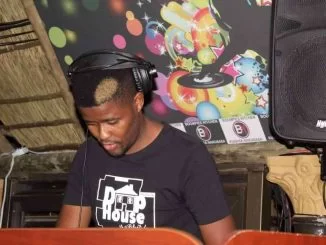 DJ Couza, Shinning Star, Meets Couza, mp3, download, datafilehost, toxicwap, fakaza, Deep House Mix, Deep House, Deep House Music, Deep Tech, Afro Deep Tech, House Music