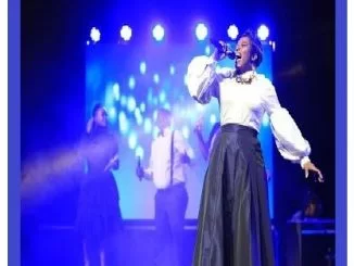 Janet Manyowa, Running, mp3, download, datafilehost, toxicwap, fakaza, Gospel Songs, Gospel, Gospel Music, Christian Music, Christian Songs