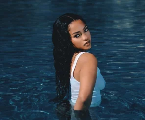 Zee Nxumalo, Mamma ft Skillz, Sykes, mp3, download, datafilehost, toxicwap, fakaza,House Music, Amapiano, Amapiano 2025, Amapiano Mix, Amapiano Music